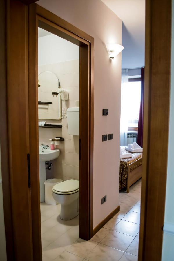 Hotel Corte Dal Castello Лацизе Экстерьер фото